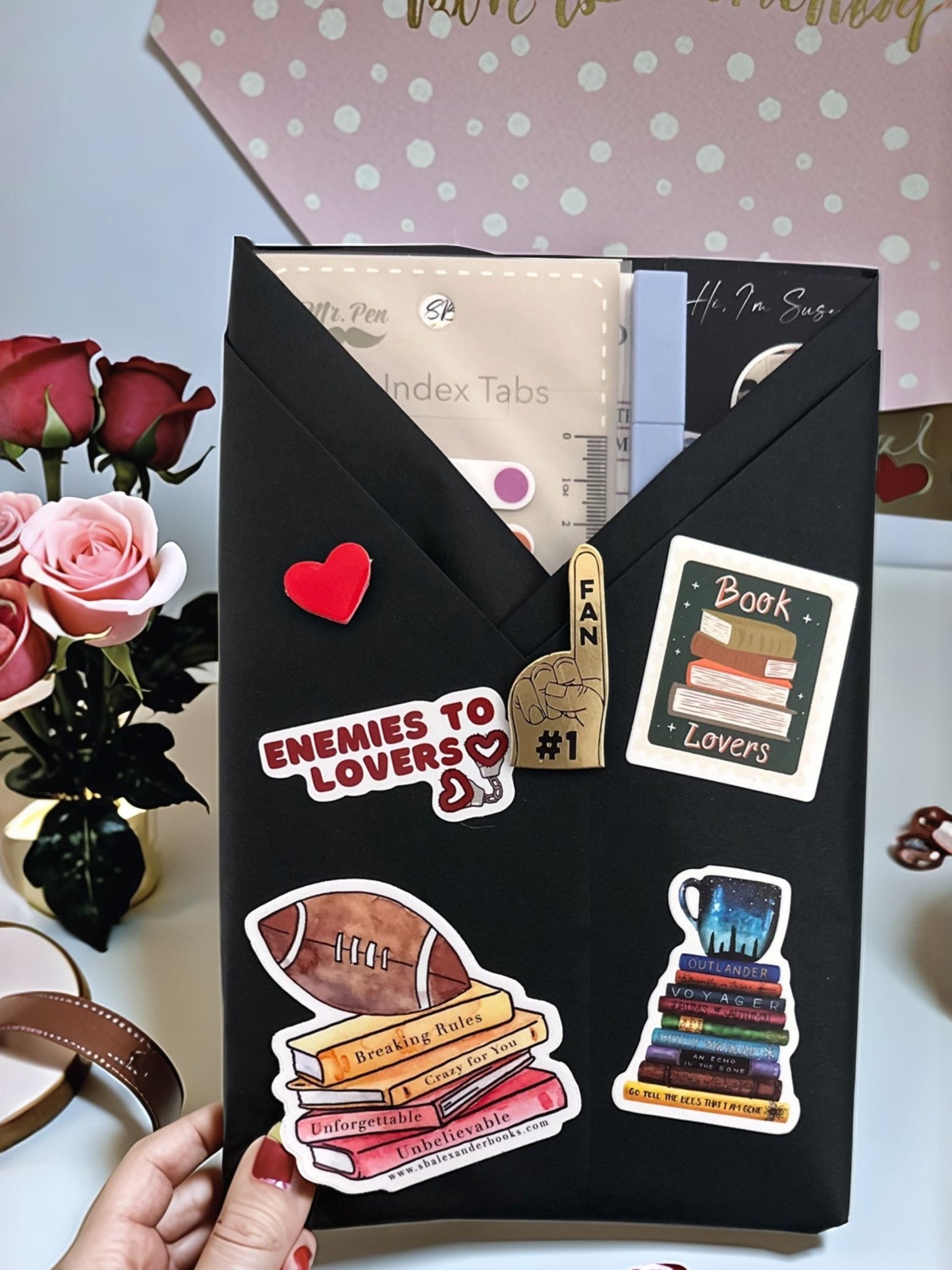 Blind Date With A Book - Mystery Romance Surprise - S.B. Alexander Books
